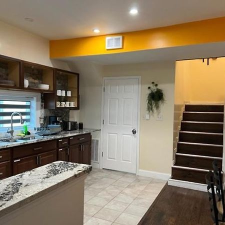 Uber Close To Ohio City, Cleveland Apartment Екстериор снимка