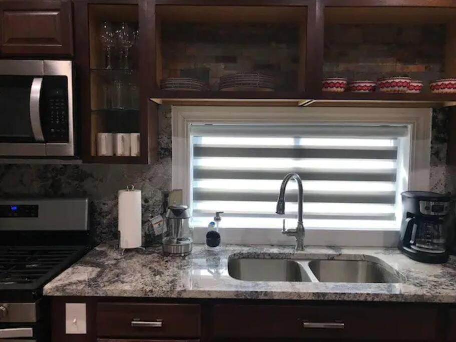 Uber Close To Ohio City, Cleveland Apartment Екстериор снимка